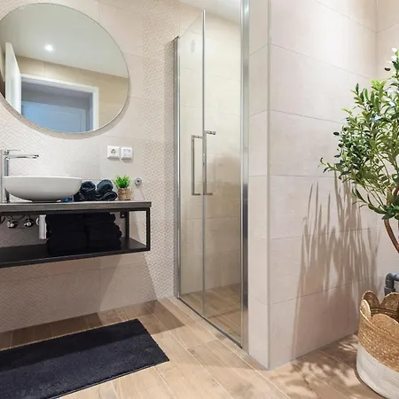 דירה Short At 68a *